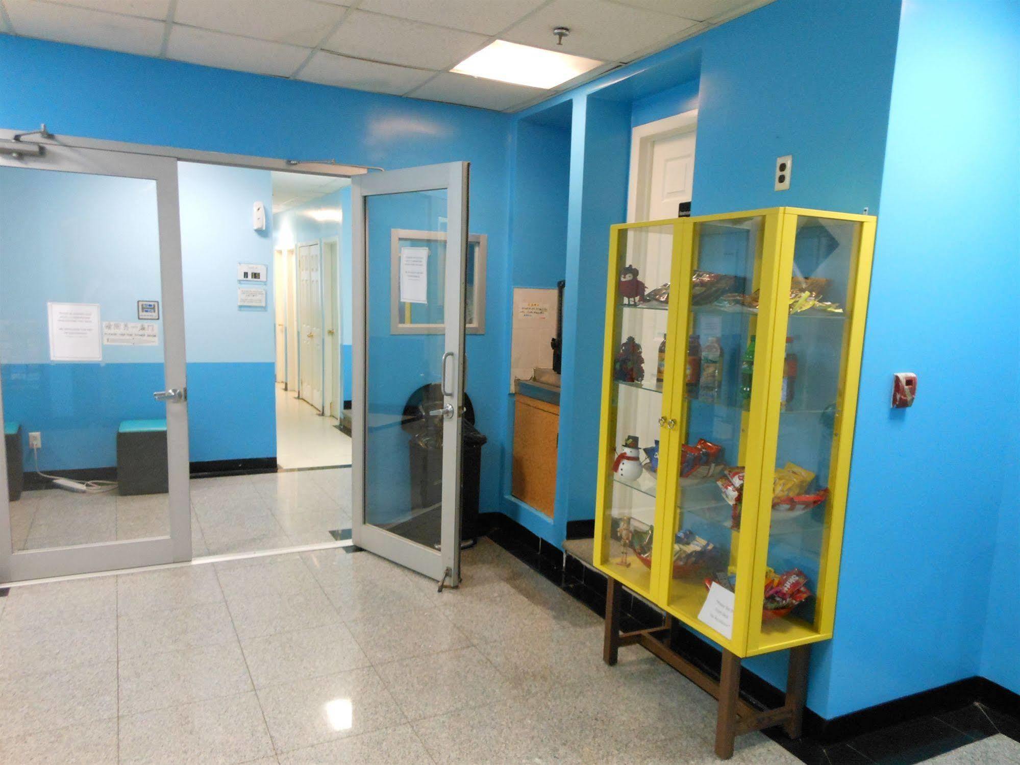 The Sunbright Hostel Ню Йорк Екстериор снимка